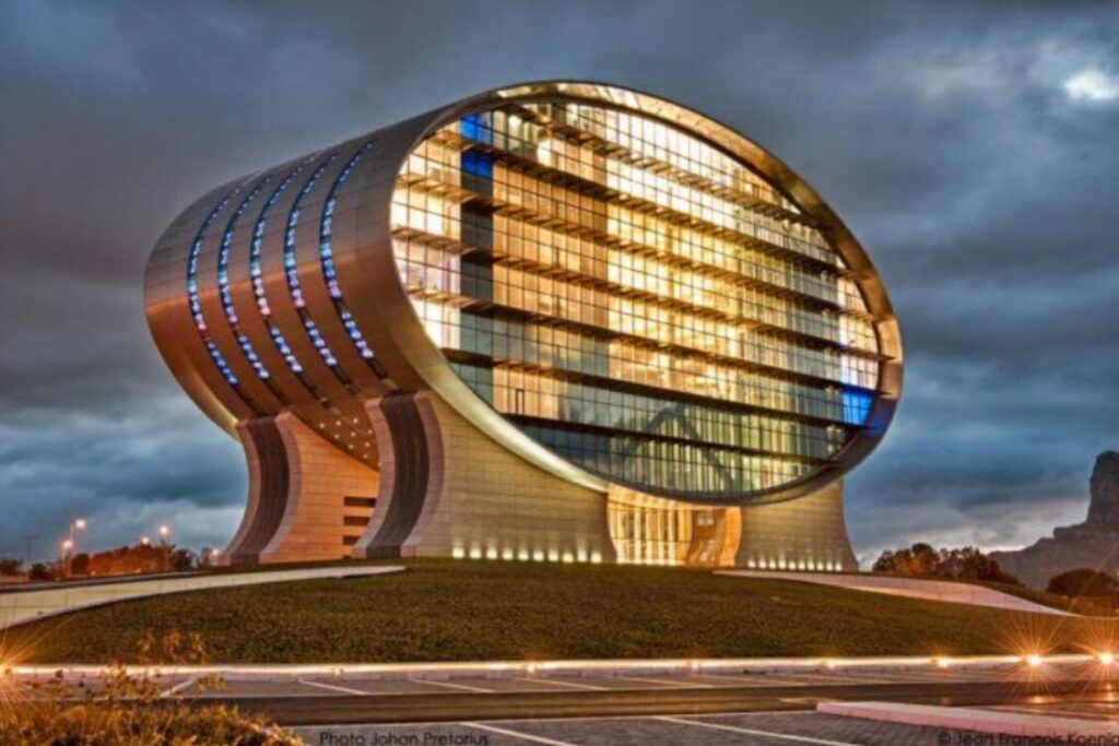 Mauritius Commercial Bank